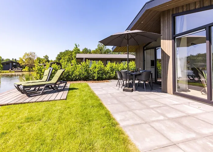 By Pond In * Veldhoven