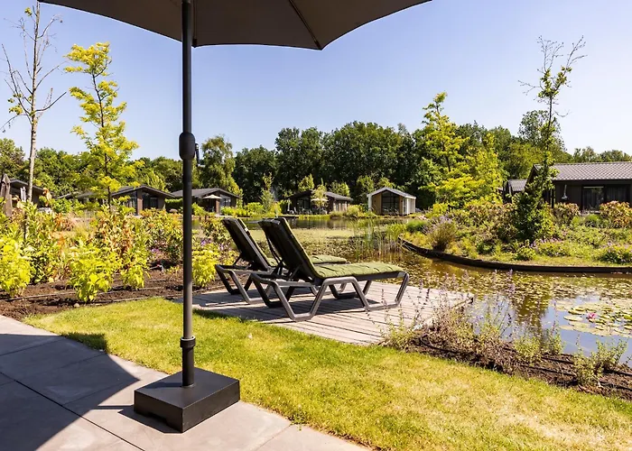 By Pond In شاليه